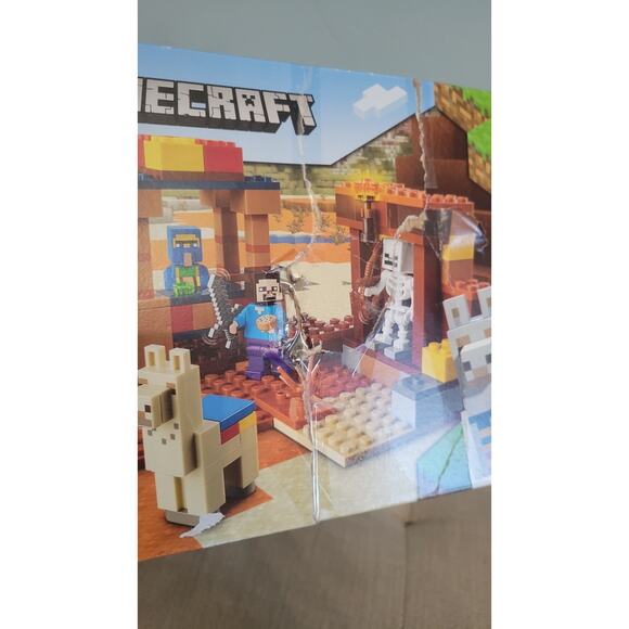 LEGO Minecraft The Trading Post 21167 (201 pcs) Set – Sealed Bags, Open Box,... - Picture 7 of 9